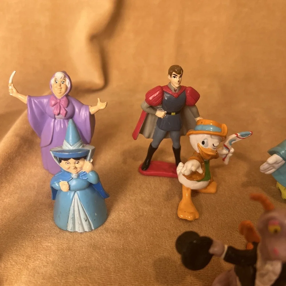 Disney Mini Figurine Lot Of 14 Mickey, Mini, Boots, Cinderella, Esmeralda, PVC